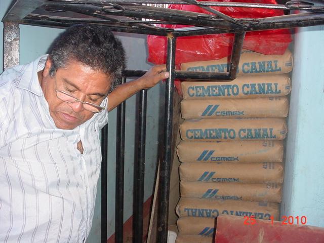 El cemento para construir cunetas en Guapinol se puede perder